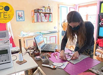 Créez vos accessoires et vêtements à partir de tissus délaissés ! - LES ALLIES